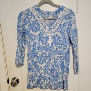 Lilly Pulitzer Blue and White Patterned Blouse